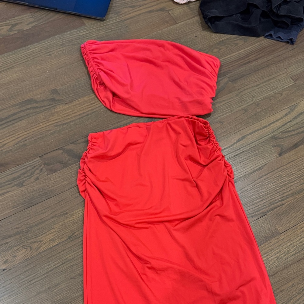 H&M Strapless Red Dress